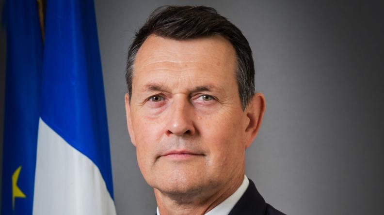 Vice-amiral (2S)
Hervé Hamelin